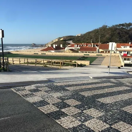 Acolhedor Numa Belas Praias Do Centro De Portugal بيت للعطل *